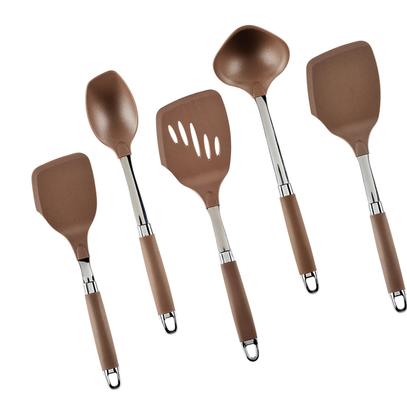 How Overmolding Enhances 5 Common Products in Our Daily Routine5